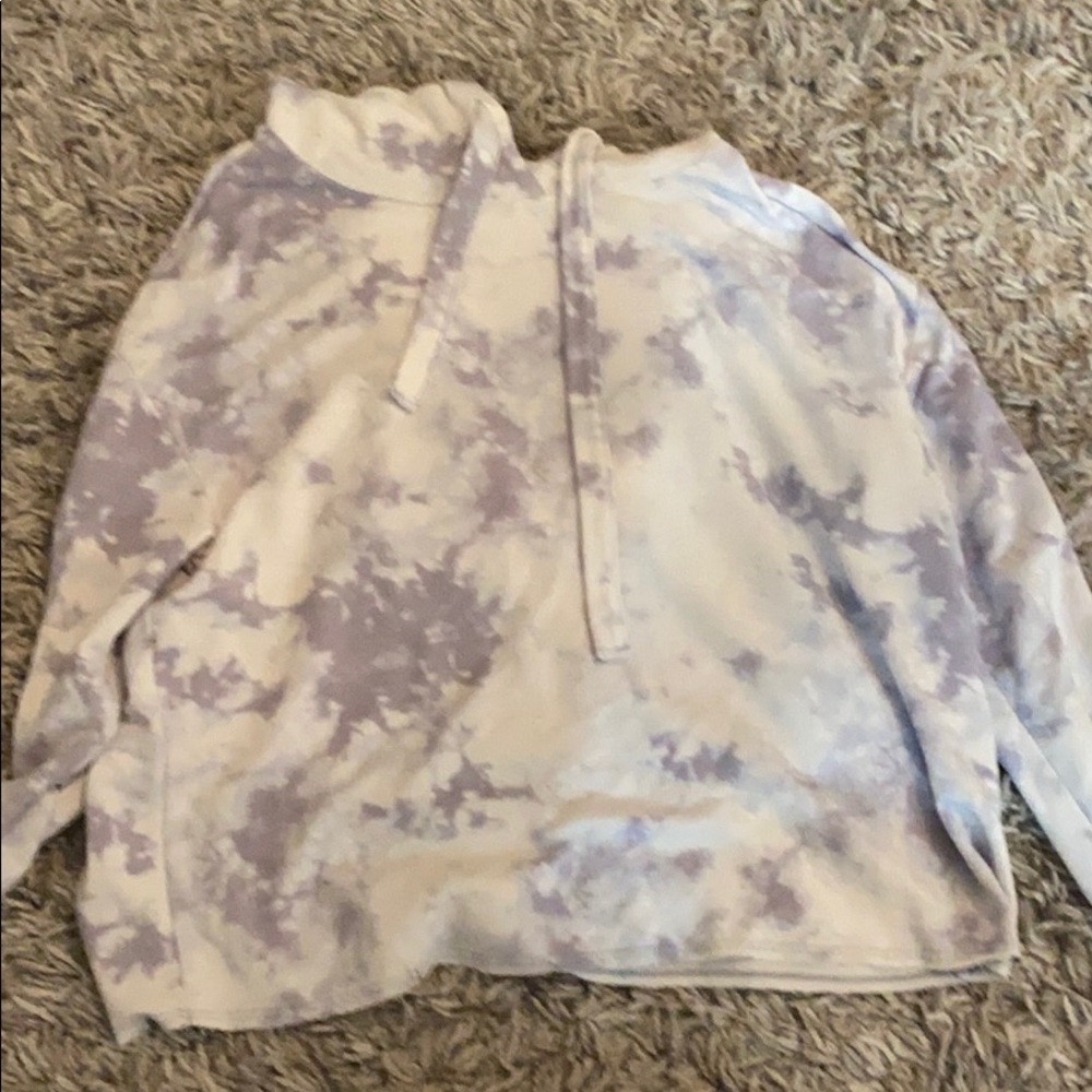 cropped hoodie